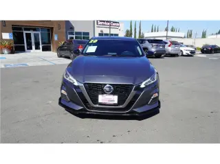 2020 Nissan Altima 2.5 SR