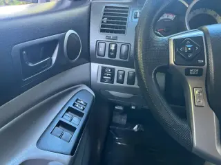 2014 Toyota Tacoma PreRunner V6