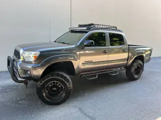 2014 Toyota Tacoma PreRunner V6