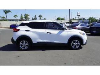 2018 Nissan Kicks S