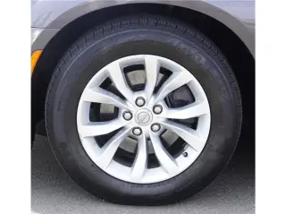2015 Chrysler 300 Limited