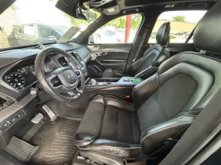 2018 Volvo XC90 T8 eAWD R-Design