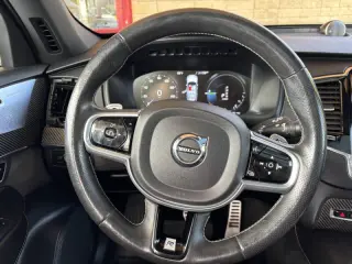 2018 Volvo XC90 T8 eAWD R-Design