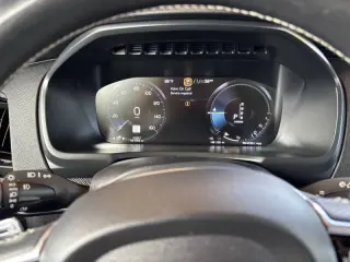 2018 Volvo XC90 T8 eAWD R-Design