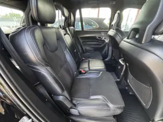 2018 Volvo XC90 T8 eAWD R-Design