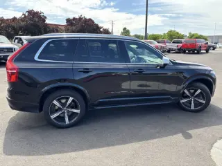2018 Volvo XC90 T8 eAWD R-Design