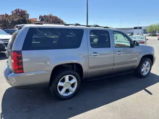 2007 Chevrolet Suburban LT