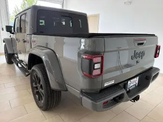Jeep Gladiator 2023 4x4 Overland 4dr Crew Cab 5.0 ft. SB