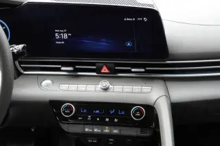 2024 Hyundai Elantra Hybrid Blue