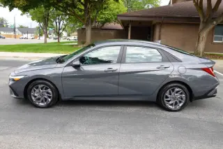 2024 Hyundai Elantra Hybrid Blue