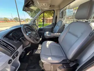 2018 Ford Transit 250