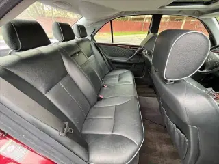 2001 Mercedes-Benz E-Class E 320