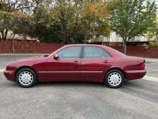 2001 Mercedes-Benz E-Class E 320