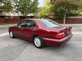 2001 Mercedes-Benz E-Class E 320