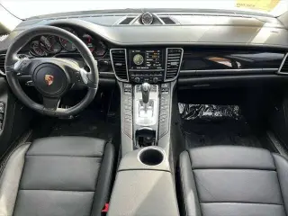 2013 Porsche Panamera