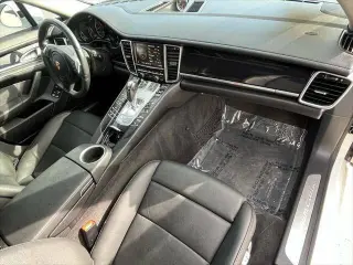 2013 Porsche Panamera