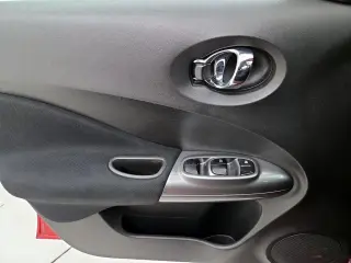 Nissan JUKE 2015 AWD S 4dr Crossover