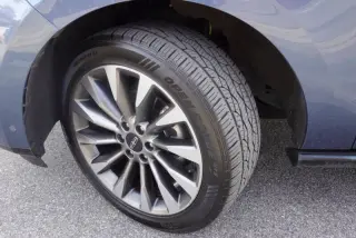 2019 Lincoln Navigator Select