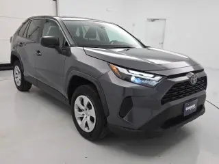 Toyota RAV4 2024 AWD LE 4dr SUV
