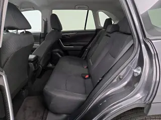 Toyota RAV4 2024 AWD LE 4dr SUV