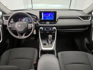 Toyota RAV4 2024 AWD LE 4dr SUV