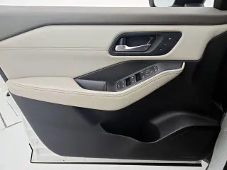 Nissan Rogue 2023 SL 4dr Crossover