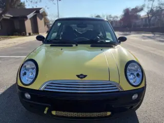 2002 MINI Cooper