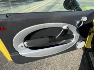 2002 MINI Cooper