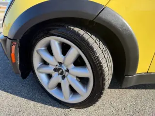 2002 MINI Cooper