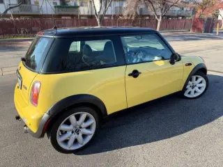 2002 MINI Cooper