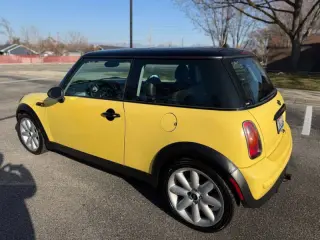 2002 MINI Cooper