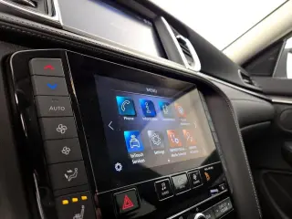 INFINITI QX50 2023 Luxe 4dr Crossover