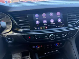 2019 Buick Regal Sportback Essence