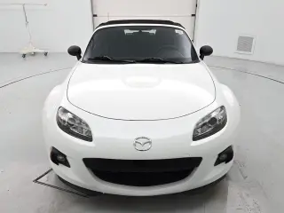 Mazda MX-5 Miata 2015 Sport 2dr Convertible 5M