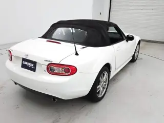 Mazda MX-5 Miata 2015 Sport 2dr Convertible 5M