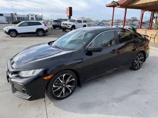 2017 Honda Civic
Si