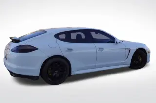 2013 Porsche Panamera
Sedan