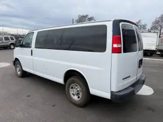 2017 Chevrolet Express
2500