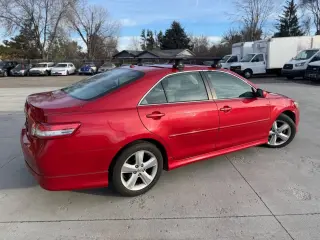 2011 Toyota Camry
SE V6