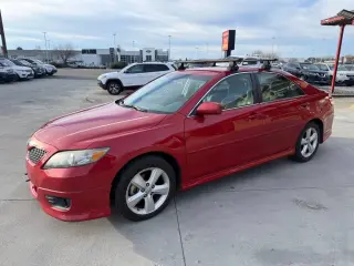 2011 Toyota Camry
SE V6