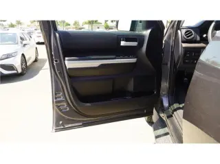 2020 Toyota Tundra 2WD SR5