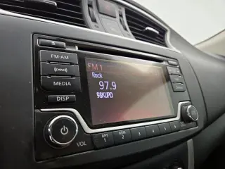 Nissan Sentra 2015 S 4dr Sedan 6M