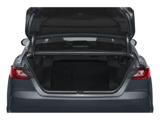 2025 Toyota Camry SE Sedan 4D