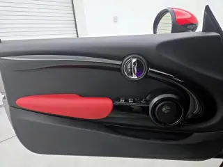 MINI Convertible 2017 John Cooper Works 2dr Convertible