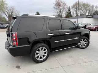 2011 GMC Yukon
Denali