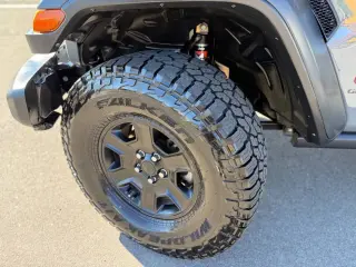 2021 Jeep Gladiator
Mojave