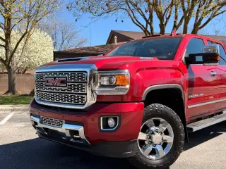 2018 GMC Sierra 3500HD
Denali