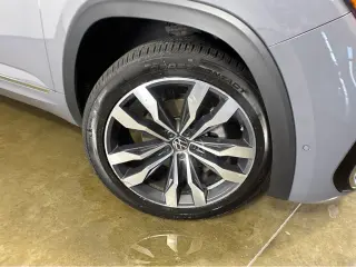 2021 Volkswagen Atlas Cross Sport 3.6L V6 SEL Premium R-Line
