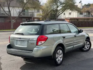 2009 Subaru Outback
2.5i