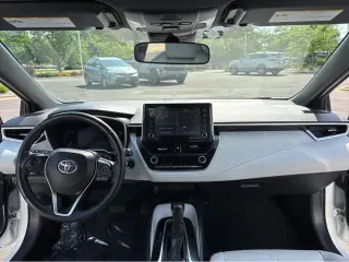 Gold Certified2022 Toyota Corolla Hatchback XSE